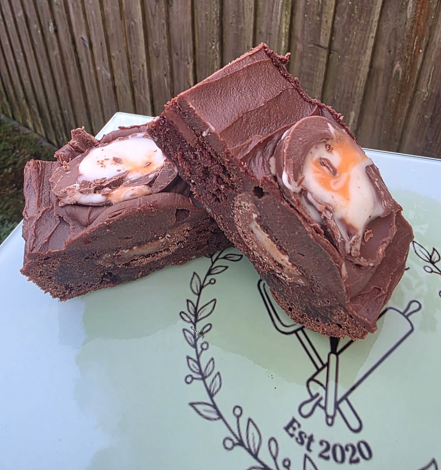 Brownie Creme Egg