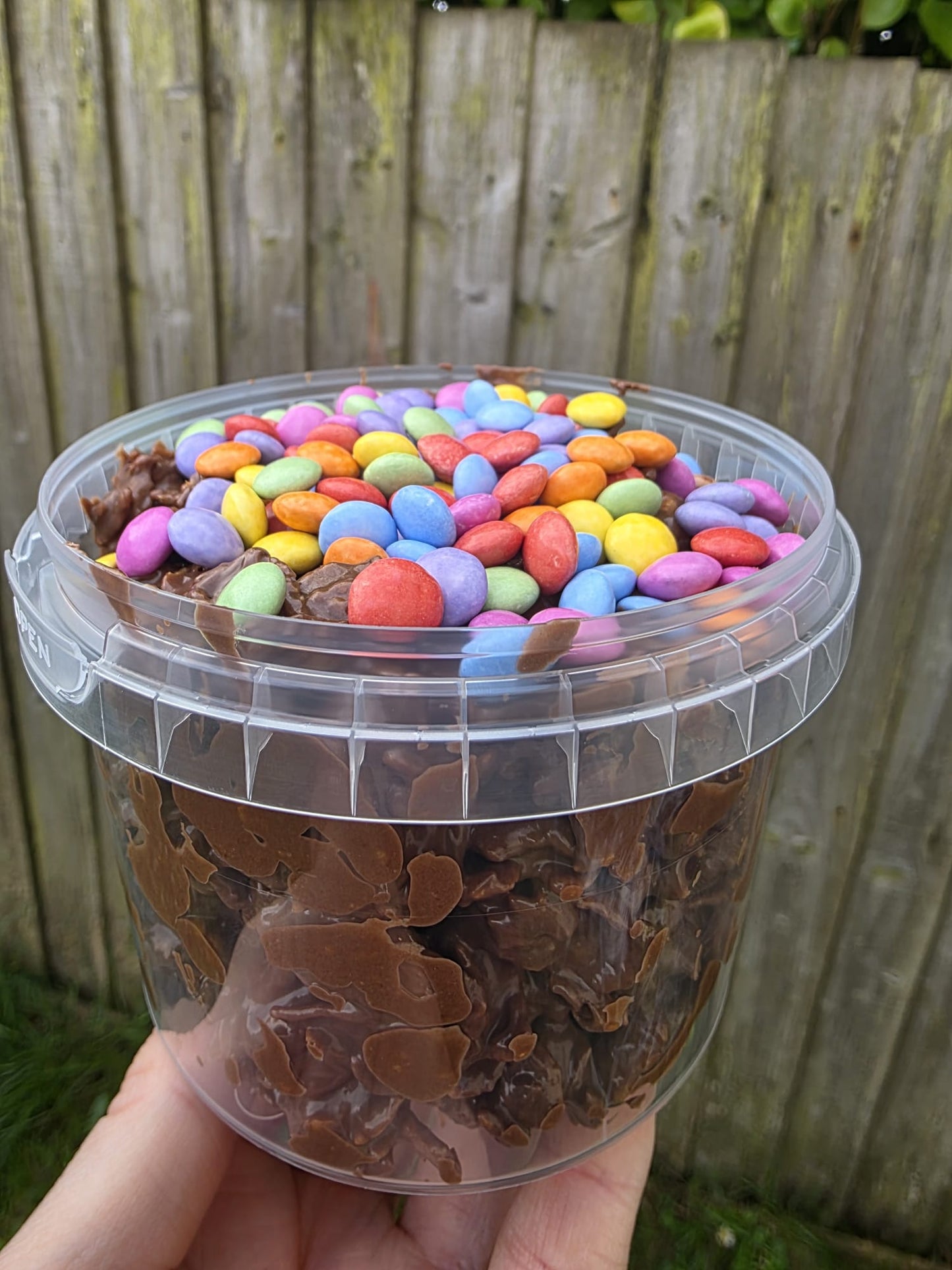 Chocolate Cornflake tub with Smarties