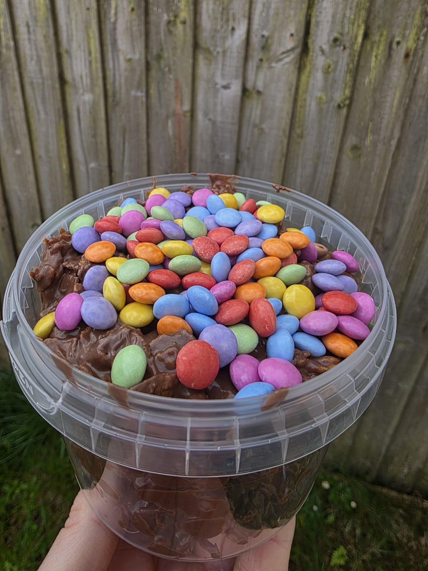 Chocolate Cornflake tub with Smarties