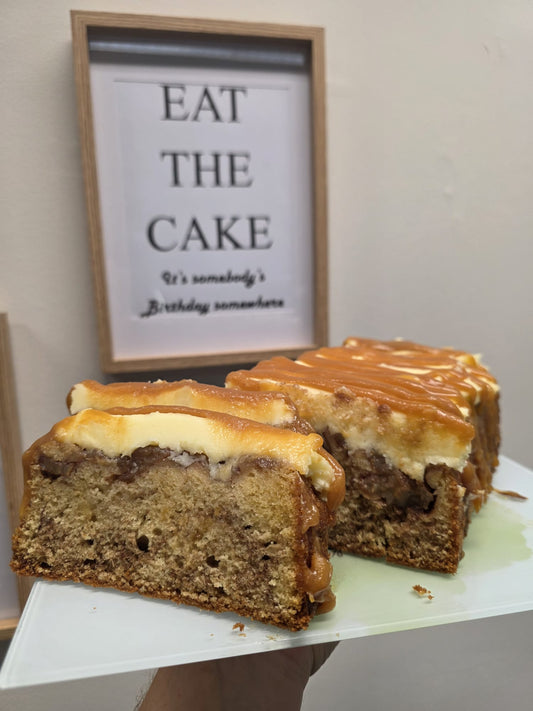 Cake Apple and Cinnamon