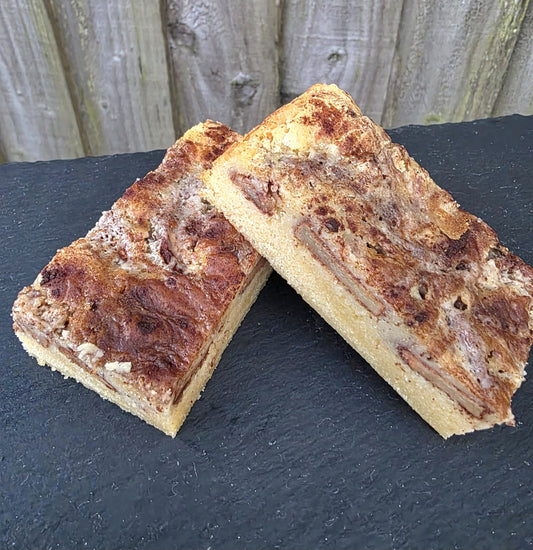 Blondie Apple Cinnamon